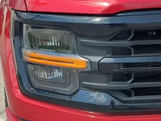 Ford F-150 2024 4x2 XLT 4 puertas SuperCrew 5.5 pies. SB