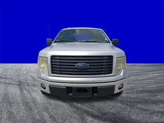 Ford F-150 2014 4x2 STX 4 puertas SuperCrew Styleside 5.5 pies SB