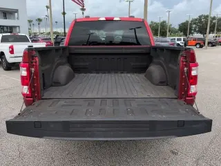 Ford F-150 2023 4x4 XL 4 puertas SuperCrew 6.5 pies SB