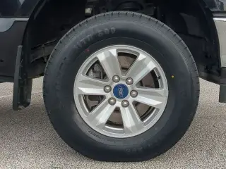 Ford F-150 2019 4x4 XLT 4 puertas SuperCrew caja estándar de 6.5 pies