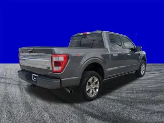 Ford F-150 2022 4x4 Platinum 4 puertas SuperCrew 6.5 pies. SB