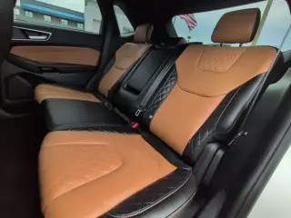 Ford Edge 2024 AWD Titanium 4 puertas SUV