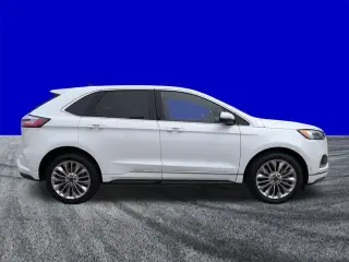 Ford Edge 2024 AWD Titanium 4 puertas SUV