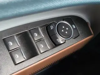 Ford Maverick 2023 Lariat 4 puertas SuperCrew con caja de 4.5 pies
