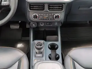 Ford Maverick 2024 AWD Lariat 4 puertas Supercrew con caja de 4.5 pies
