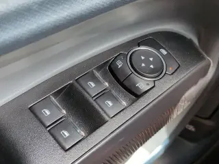 Ford Maverick 2024 AWD Lariat 4 puertas Supercrew con caja de 4.5 pies