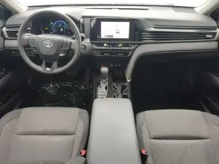 Toyota Camry 2025 LE 4 puertas Sedan