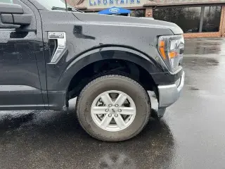 Ford F-150 2023 4x4 XLT 4 puertas SuperCrew 5.5 pies. SB