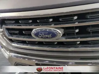 Ford F-150 2023 4x4 XL 4 puertas SuperCrew 5.5 pies SB