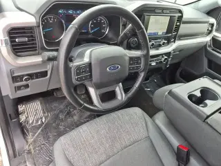 Ford F-150 2022 4x4 XLT 4 puertas SuperCrew 6.5 pies. SB