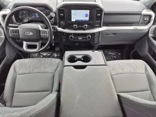 Ford F-150 2022 4x4 XLT 4 puertas SuperCrew 6.5 pies. SB