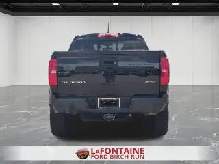 Chevrolet Colorado 2022 4x4 ZR2 4 puertas Cabina Crew 5 pies. SB