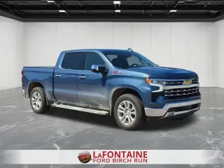 Chevrolet Silverado 1500 2024 4x4 LTZ 4 puertas Cabina Crew 5.8 pies. SB