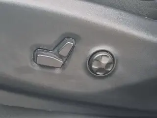 Chrysler Pacifica 2025 Select 4 puertas Minivan