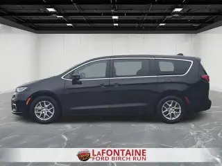Chrysler Pacifica 2025 Select 4 puertas Minivan