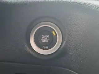 Chrysler Pacifica 2025 Select 4 puertas Minivan