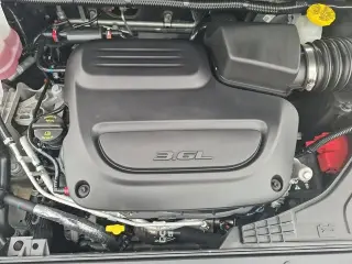 Chrysler Pacifica 2025 Select 4 puertas Minivan
