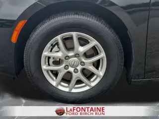 Chrysler Pacifica 2025 Select 4 puertas Minivan
