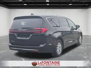 Chrysler Pacifica 2025 Select 4 puertas Minivan