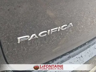 Chrysler Pacifica 2025 Select 4 puertas Minivan