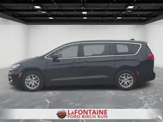 Chrysler Pacifica 2025 Select 4 puertas Minivan