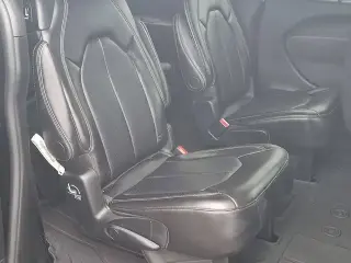 Chrysler Pacifica 2025 Select 4 puertas Minivan