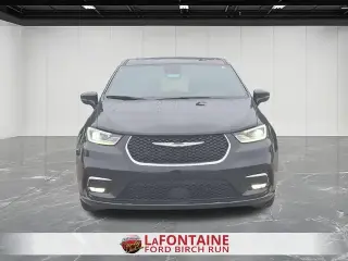 Chrysler Pacifica 2025 Select 4 puertas Minivan