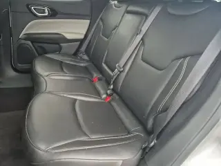 Jeep Compass 2025 4x4 Limited 4 puertas SUV