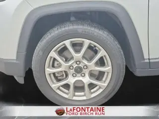 Jeep Compass 2025 4x4 Limited 4 puertas SUV