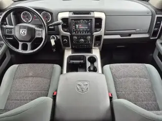Ram 2500 2018 4x4 SLT Cabina Crew 4 puertas 6.3 ft. Caja corta Pickup
