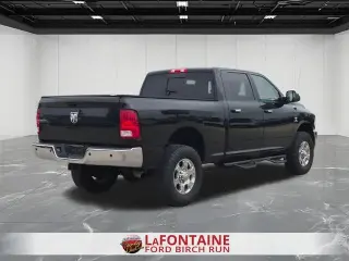 Ram 2500 2018 4x4 SLT Cabina Crew 4 puertas 6.3 ft. Caja corta Pickup
