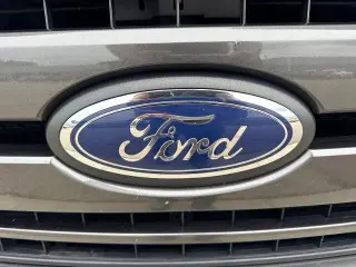 Ford F-150 2019 4x4 XLT 4 puertas SuperCrew 5.5 pies. SB