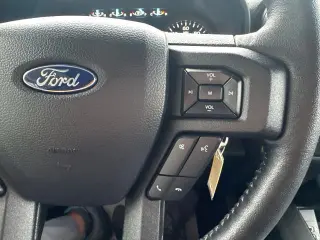 Ford F-150 2019 4x4 XLT 4 puertas SuperCrew 5.5 pies. SB