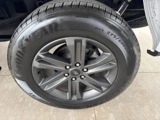 Ford F-150 2023 4x4 XLT 4 puertas SuperCrew 5.5 pies. SB