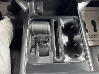 Ford F-150 2023 4x4 XLT 4 puertas SuperCrew 5.5 pies. SB