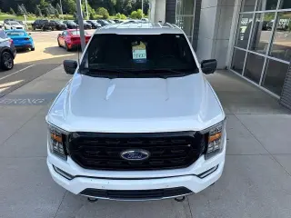 Ford F-150 2023 4x4 XLT 4 puertas SuperCrew 6.5 pies. SB