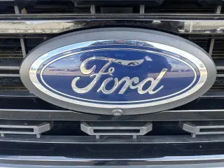 Ford F-150 2023 4x4 XLT 4 puertas SuperCrew 6.5 pies. SB