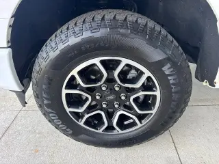 Ford F-150 2023 4x4 XLT 4 puertas SuperCrew 6.5 pies. SB