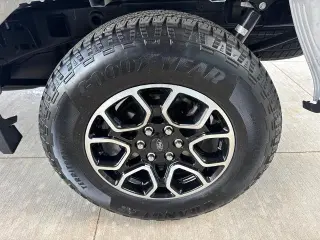 Ford F-150 2023 4x4 XLT 4 puertas SuperCrew 6.5 pies. SB