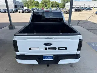 Ford F-150 2023 4x4 XLT 4 puertas SuperCrew 6.5 pies. SB