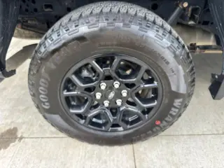 Ford F-150 2024 4x4 XLT 4 puertas SuperCrew 5.5 pies SB