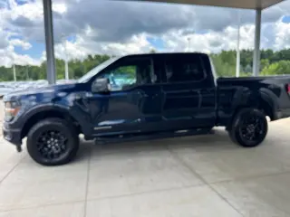 Ford F-150 2024 4x4 XLT 4 puertas SuperCrew 5.5 pies SB