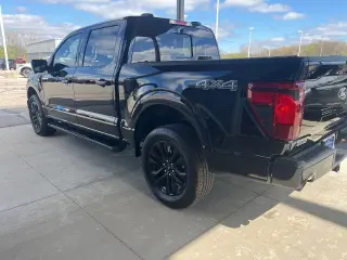 Ford F-150 2024 4x4 XLT 4 puertas SuperCrew 6.5 pies. SB