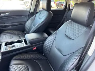 Ford Edge 2024 AWD Titanium 4 puertas SUV