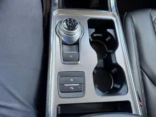 Ford Edge 2024 AWD Titanium 4 puertas SUV