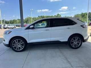 Ford Edge 2024 AWD Titanium 4 puertas SUV