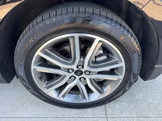 Ford Edge 2024 AWD Titanium 4 puertas SUV