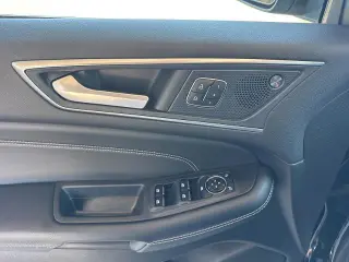Ford Edge 2024 AWD Titanium 4 puertas SUV