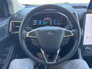 Ford Edge 2024 AWD Titanium 4 puertas SUV