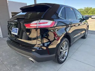 Ford Edge 2024 AWD Titanium 4 puertas SUV